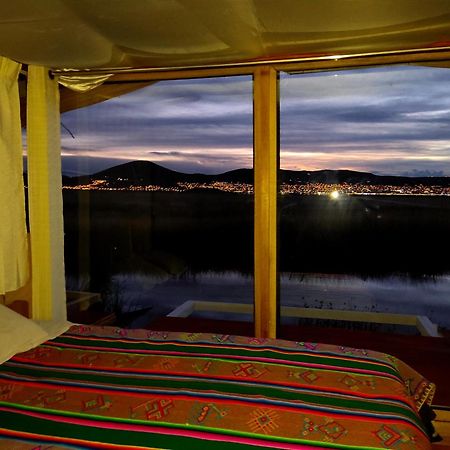 Los Uros Puno Exteriör bild