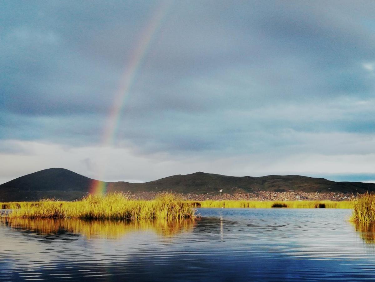 Los Uros Puno Exteriör bild