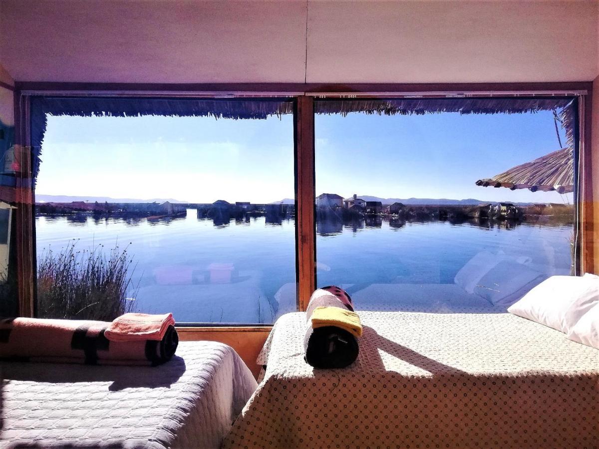 Los Uros Puno Exteriör bild