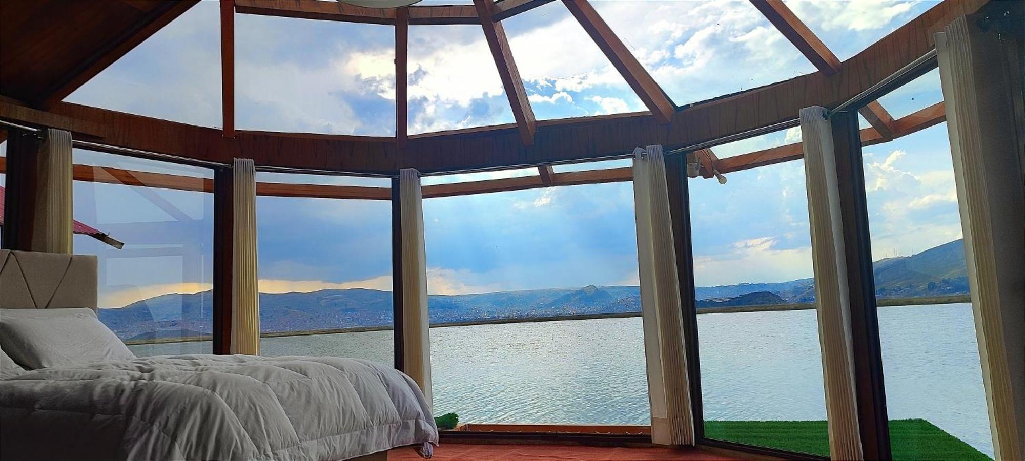 Los Uros Puno Exteriör bild