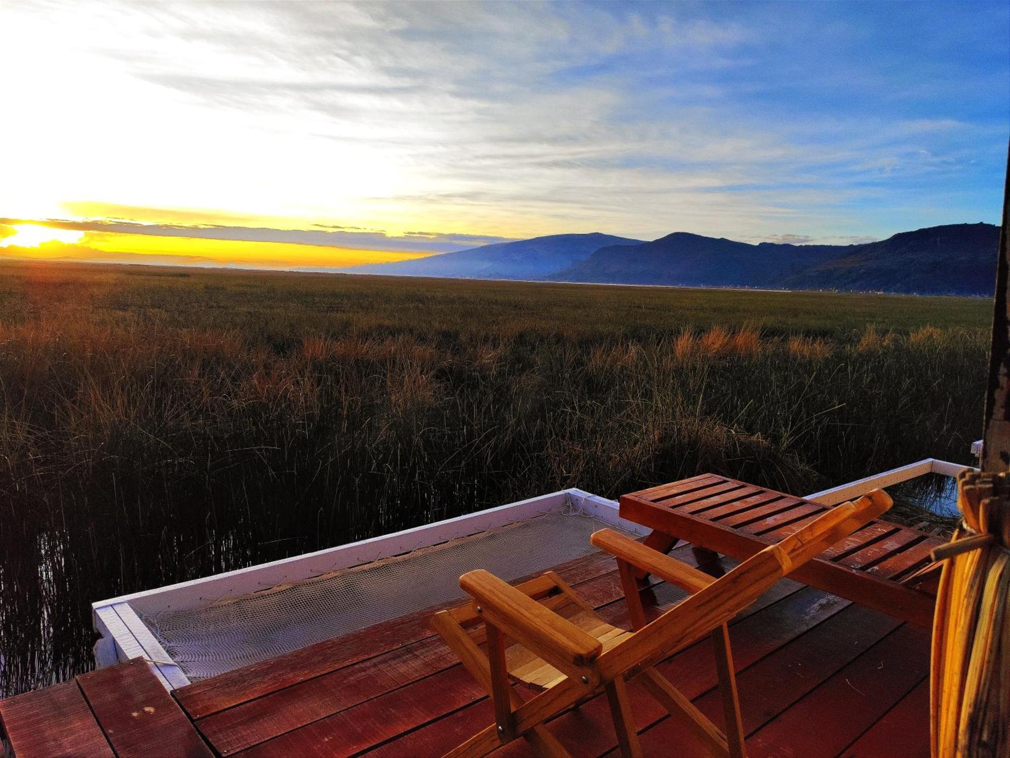 Los Uros Puno Exteriör bild